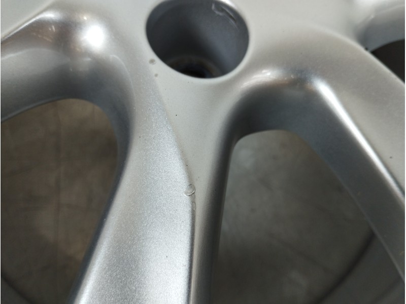 Recambio de llanta para opel corsa f referencia OEM IAM 9332274480  