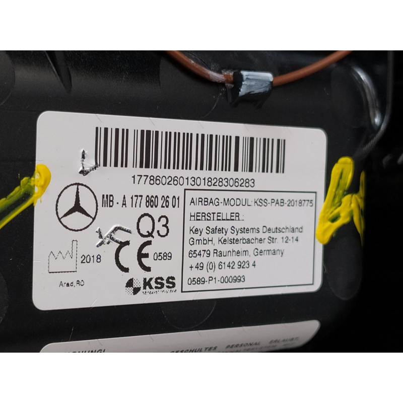 Recambio de salpicadero para mercedes-benz clase a (bm 177) a 180 d (177.003) referencia OEM IAM 1776806302 A1778602601 
