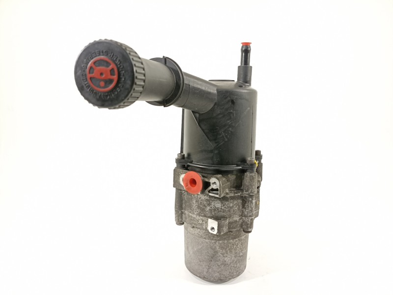 Recambio de bomba direccion para peugeot 307 berlina (s2) xs referencia OEM IAM 9680987180  