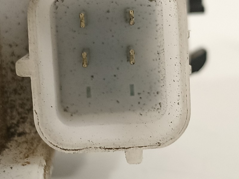 Recambio de cerradura puerta delantera derecha para fiat nuova 500 (150) star referencia OEM IAM 52041737  