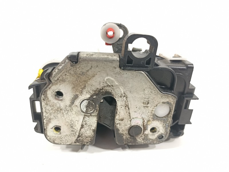 Recambio de cerradura puerta delantera derecha para fiat nuova 500 (150) star referencia OEM IAM 52041737  