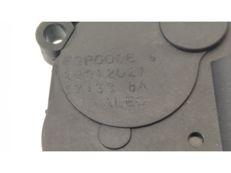 Recambio de motor apertura trampillas climatizador para bmw serie 3 berlina (g20) 318d referencia OEM IAM T52579A EGP0006 290120