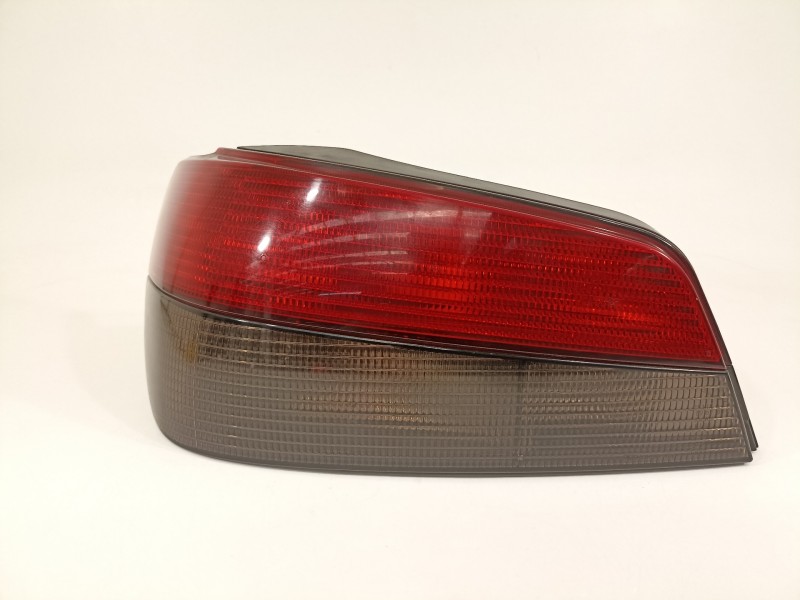 Recambio de piloto trasero izquierdo para peugeot 306 berlina 3/5 puertas (s1) style dt referencia OEM IAM 6350H7  