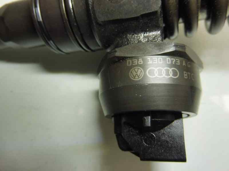 Recambio de inyector para seat leon (1p1) reference referencia OEM IAM 038130073AG 0414720215 