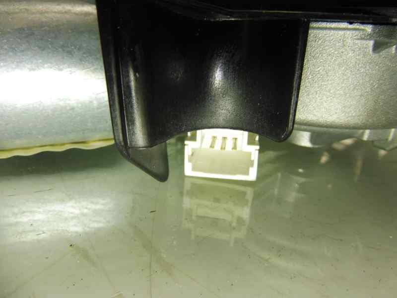 Recambio de motor limpia trasero para citroën c4 lim. collection referencia OEM IAM 53031812  