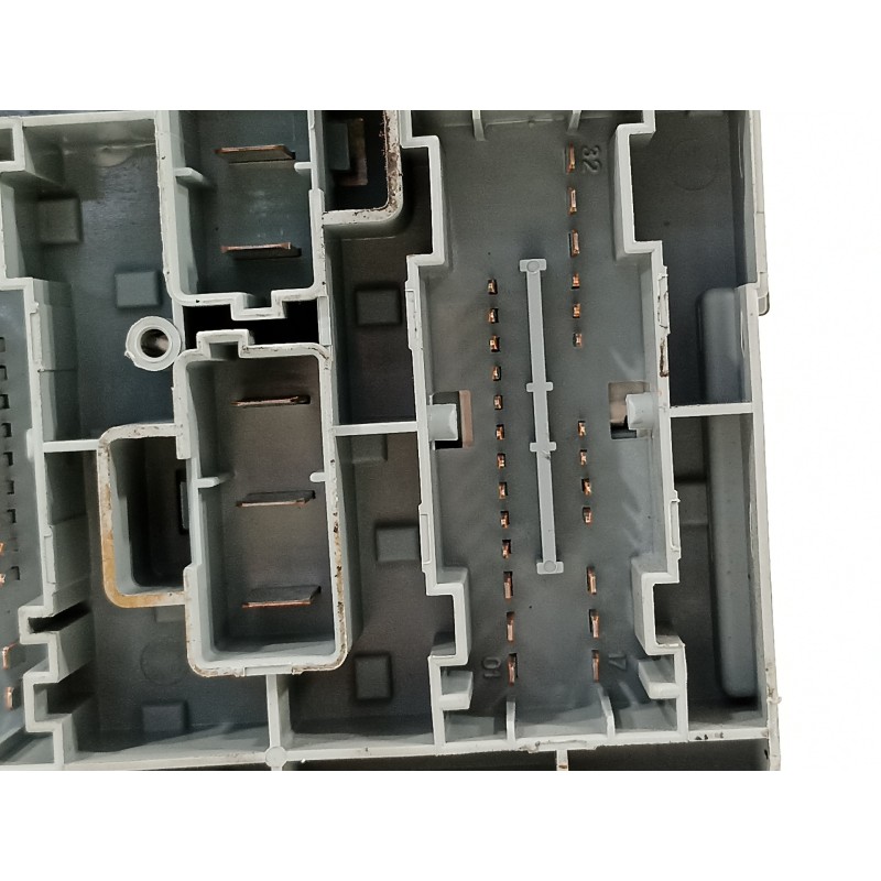 Recambio de caja reles / fusibles para alfa romeo 159 sportwagon (140) 1.9 jtdm 16v / selective referencia OEM IAM 50508214  