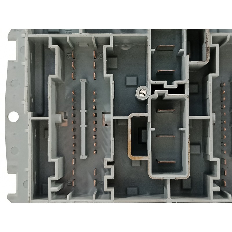Recambio de caja reles / fusibles para alfa romeo 159 sportwagon (140) 1.9 jtdm 16v / selective referencia OEM IAM 50508214  