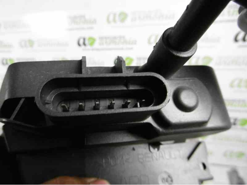 Recambio de cerradura puerta trasera derecha para renault megane ii berlina 5p confort dynamique referencia OEM IAM 8200212467  