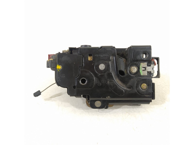 Recambio de cerradura puerta trasera izquierda para audi a2 (8z) 1.4 tdi (55kw) referencia OEM IAM 8Z0839015D  