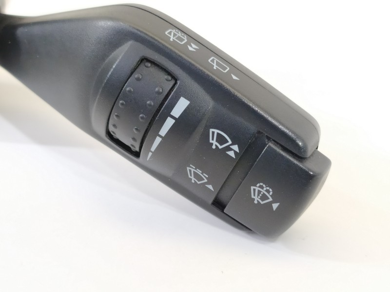 Recambio de mando limpia para ford focus lim. (cb4) trend referencia OEM IAM 4M5T17A553BD  