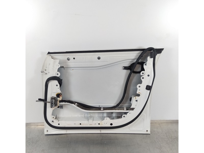 Recambio de puerta delantera derecha para audi a2 (8z) 1.4 tdi (55kw) referencia OEM IAM   
