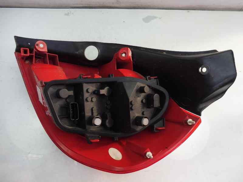 Recambio de piloto trasero izquierdo para renault clio iii authentique referencia OEM IAM 265552505R  