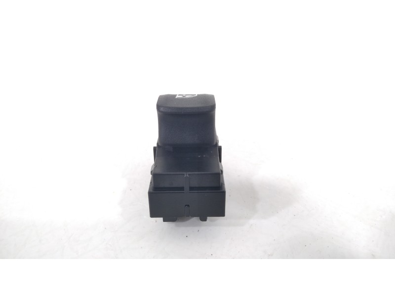 Recambio de mando elevalunas delantero derecho para bmw serie 3 berlina (g20) 318d referencia OEM IAM 7950756  