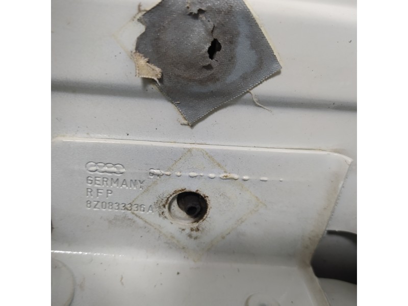Recambio de puerta trasera derecha para audi a2 (8z) 1.4 tdi (55kw) referencia OEM IAM 8Z0833336A  