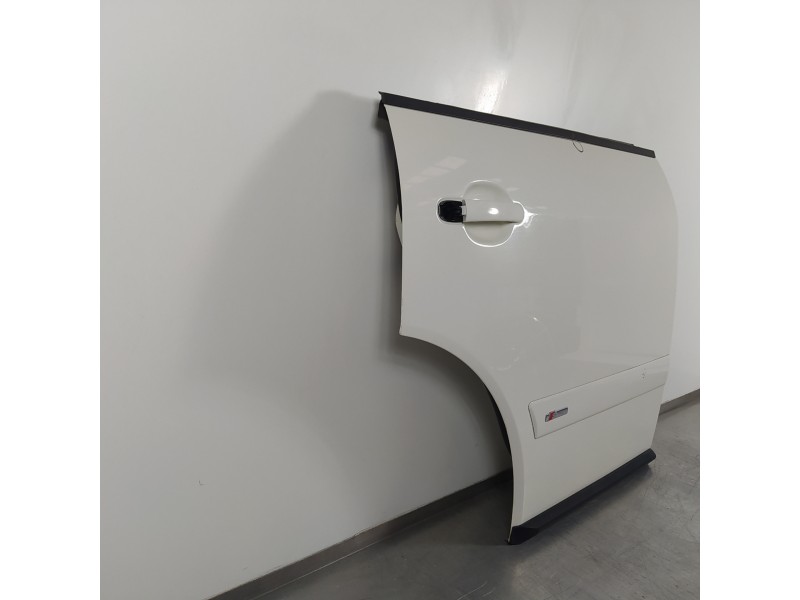 Recambio de puerta trasera derecha para audi a2 (8z) 1.4 tdi (55kw) referencia OEM IAM 8Z0833336A  