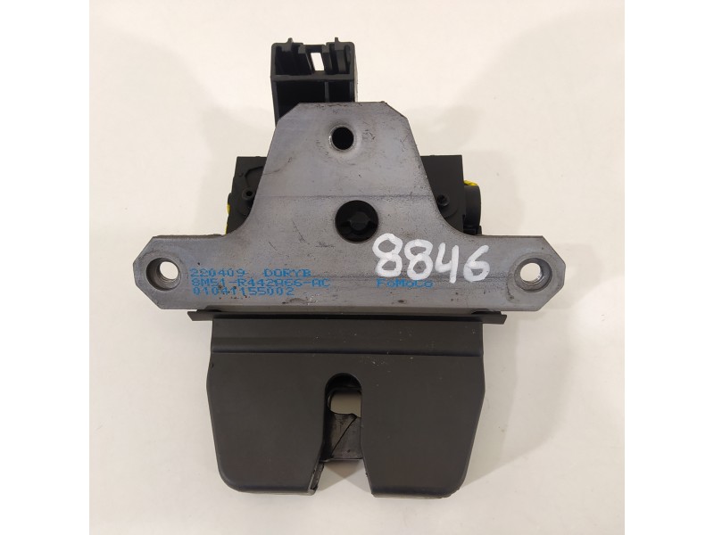 Recambio de cerradura maletero / porton para ford focus lim. (cb4) trend referencia OEM IAM 8M51R442A66AC  