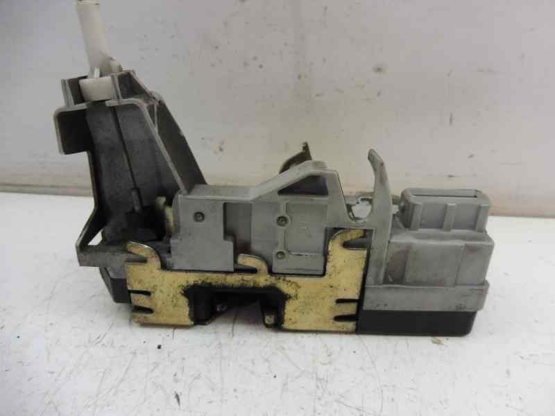 Recambio de cerradura puerta trasera derecha para peugeot 307 berlina (s2) xt referencia OEM IAM 9138G0  