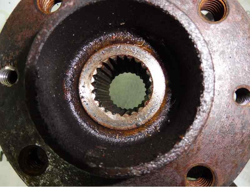 Recambio de mangueta delantera izquierda para nissan micra (k12e) acenta referencia OEM IAM   