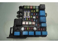 Recambio de caja reles / fusibles para hyundai i30 classic referencia OEM IAM 919501H030  