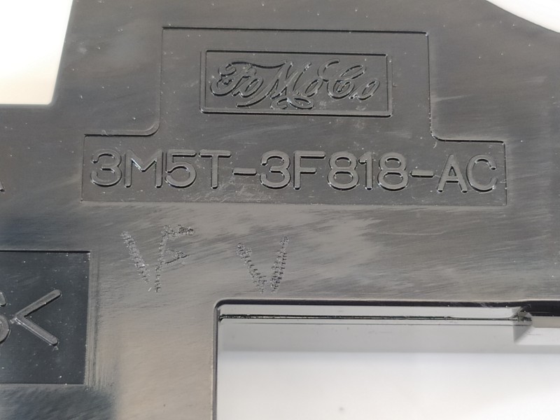 Recambio de no identificado para ford focus lim. (cb4) trend referencia OEM IAM 3M5T3F818AC  