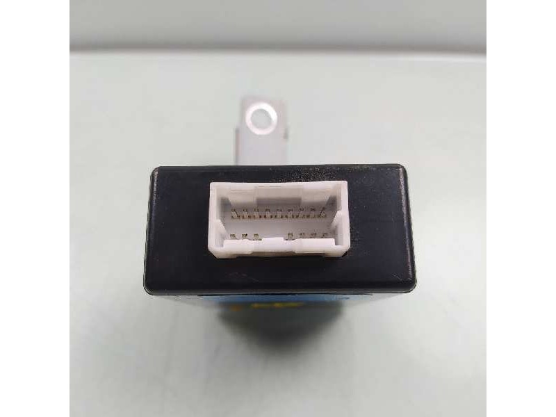 Recambio de modulo electronico para hyundai i30 classic referencia OEM IAM 952102L000  