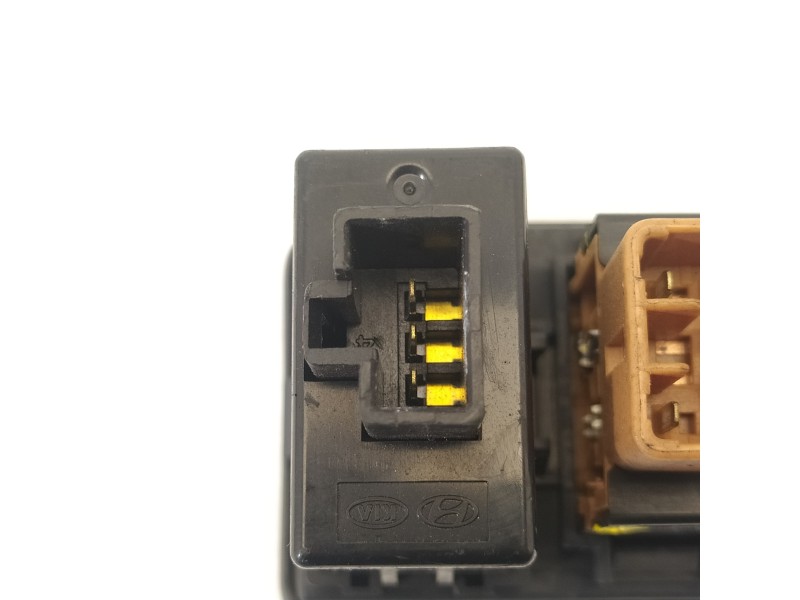Recambio de mando multifuncion para hyundai i30 classic referencia OEM IAM   