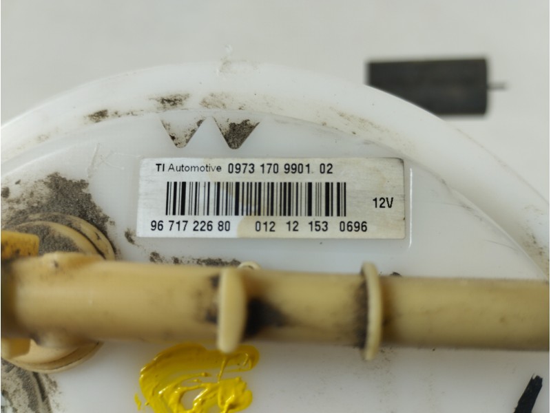 Recambio de bomba combustible para citroën c4 lim. collection referencia OEM IAM 9671722680  