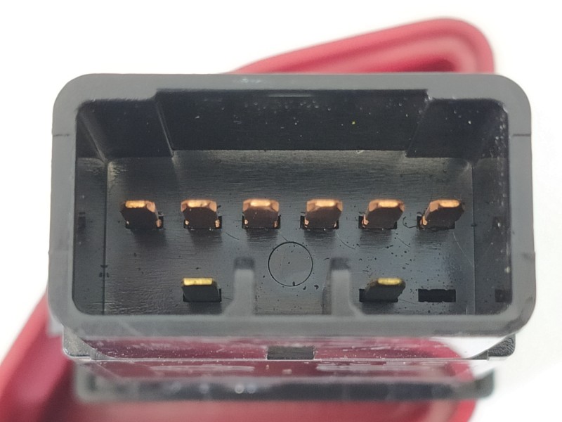 Recambio de warning para hyundai i30 classic referencia OEM IAM 864W0140  