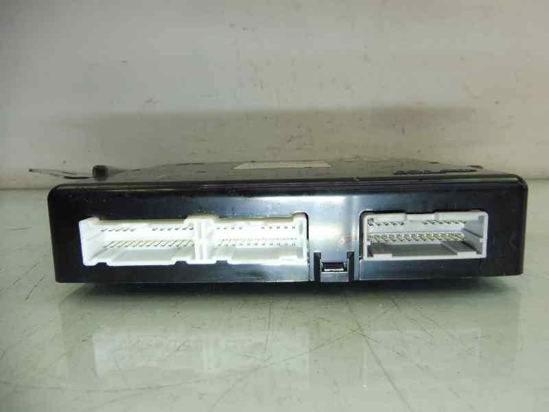 Recambio de modulo electronico para hyundai ix35 comfort 2wd referencia OEM IAM 954002Y002  