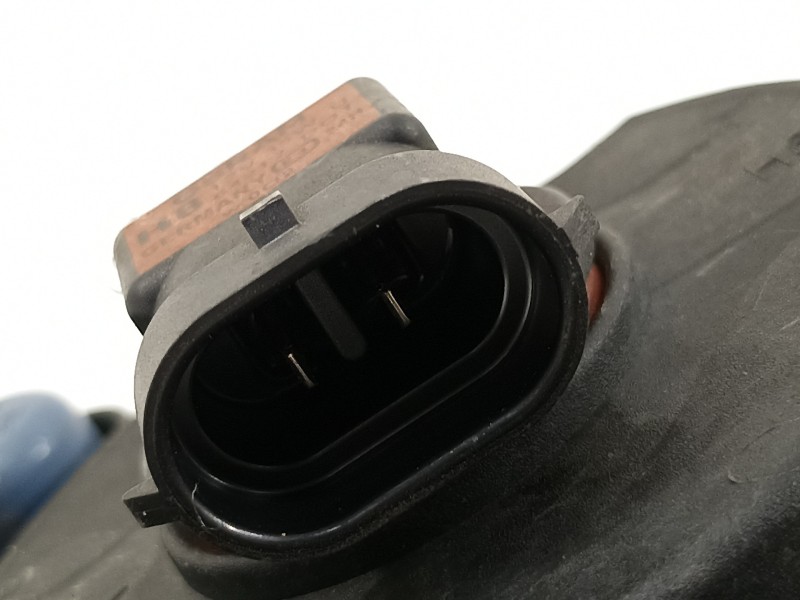 Recambio de faro antiniebla izquierdo para bmw serie 3 berlina (e90) 318d referencia OEM IAM 17003701  