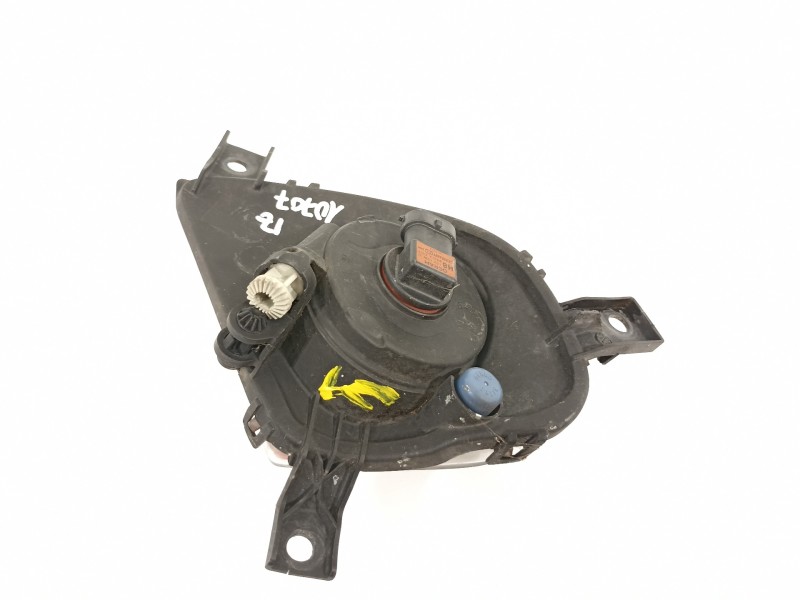 Recambio de faro antiniebla izquierdo para bmw serie 3 berlina (e90) 318d referencia OEM IAM 17003701  