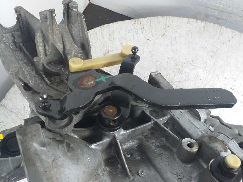 Recambio de caja cambios para peugeot 407 st confort referencia OEM IAM 20DM65  