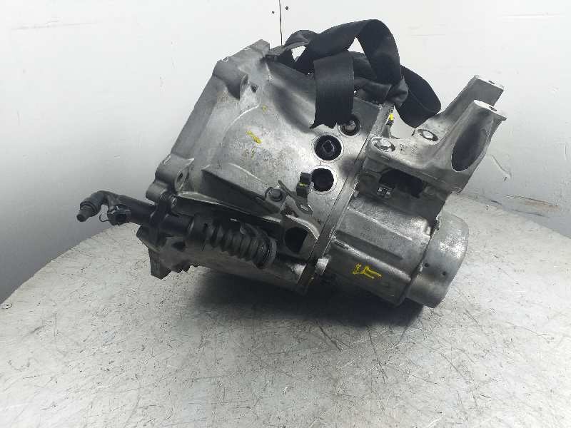 Recambio de caja cambios para peugeot 407 st confort referencia OEM IAM 20DM65  