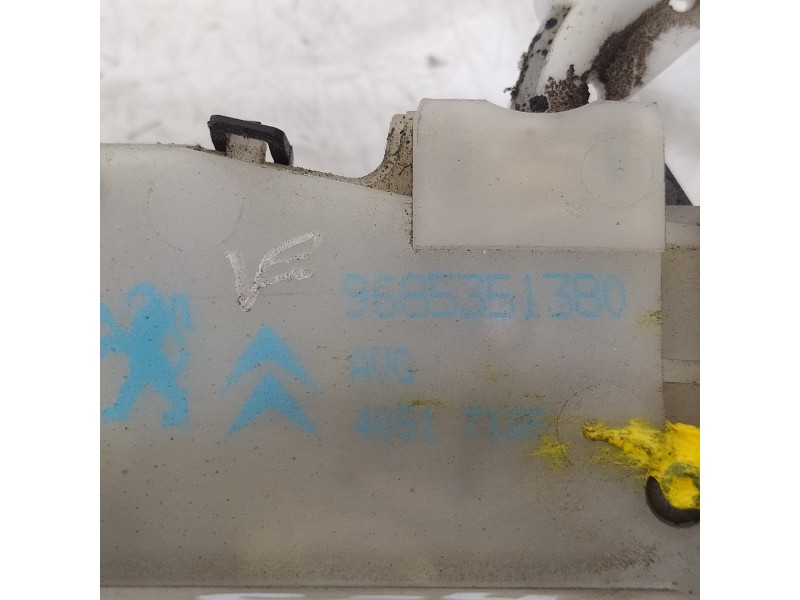 Recambio de cerradura puerta delantera izquierda para citroën c4 lim. collection referencia OEM IAM 9685351380  