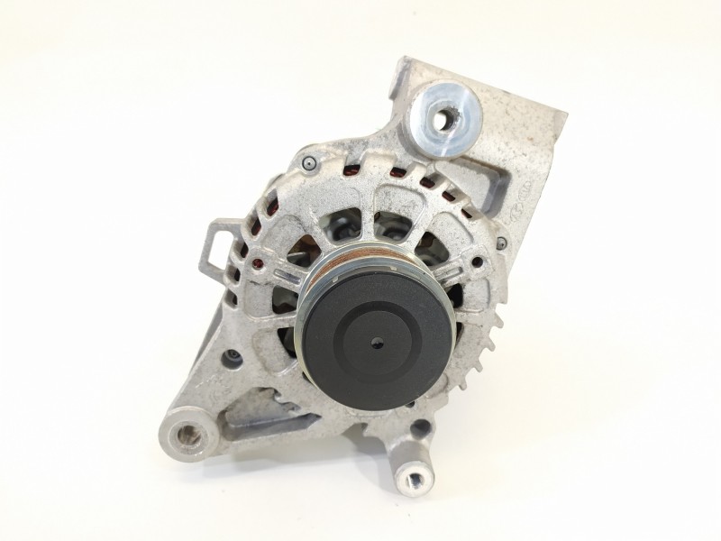 Recambio de alternador para kia optima optima (2015 -2020) referencia OEM IAM 373002U000 61004430 
