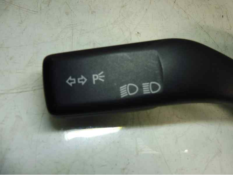 Recambio de mando intermitentes para seat toledo (5p2) sport referencia OEM IAM 1K0953513  