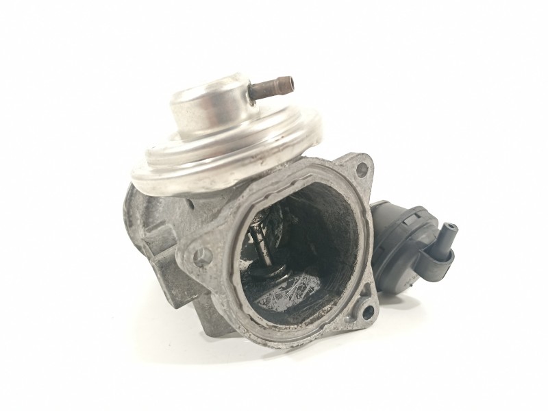 Recambio de valvula egr para seat leon (1m1) sport referencia OEM IAM 038129637L 038131501AT 131714055