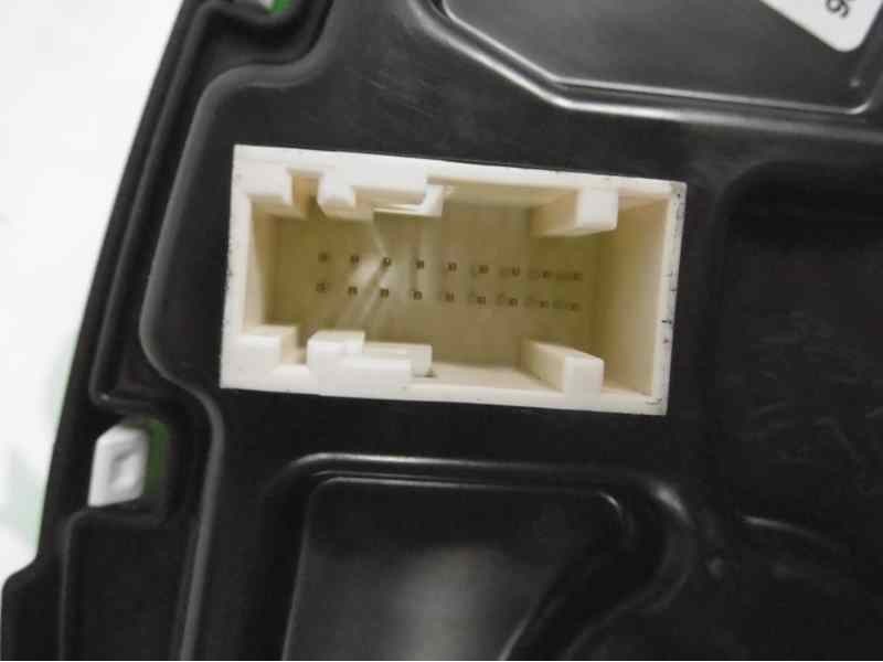 Recambio de cuadro instrumentos para citroën c-elysée seduction referencia OEM IAM 9805164080  