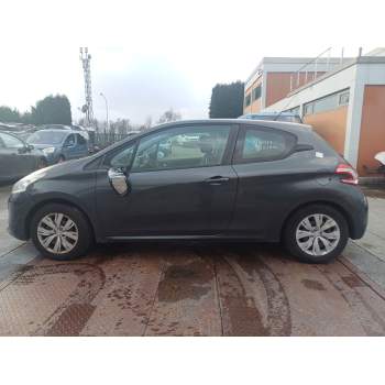 PEUGEOT 208 I (CA_, CC_)