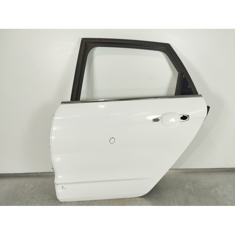 Recambio de puerta trasera izquierda para citroën c4 lim. collection referencia OEM IAM   