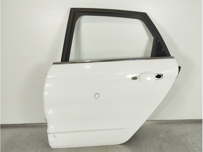 Recambio de puerta trasera izquierda para citroën c4 lim. collection referencia OEM IAM   