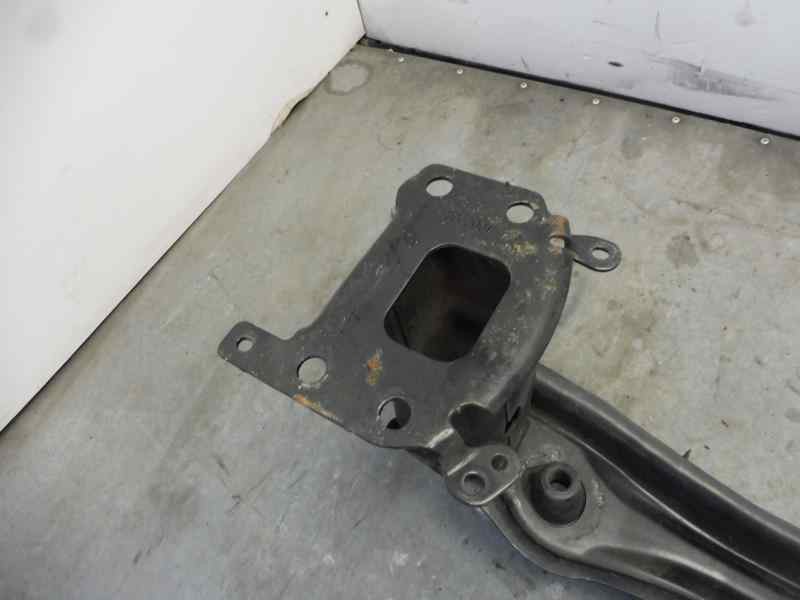 Recambio de refuerzo paragolpes delantero para seat toledo (5p2) sport referencia OEM IAM   