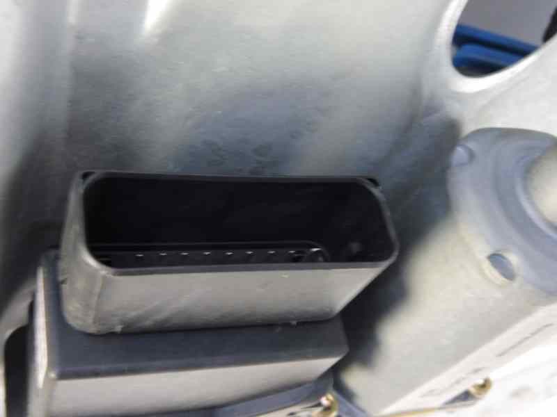 Recambio de elevalunas trasero izquierdo para volkswagen golf iv berlina (1j1) 25 aniversario referencia OEM IAM 1J4839755C  