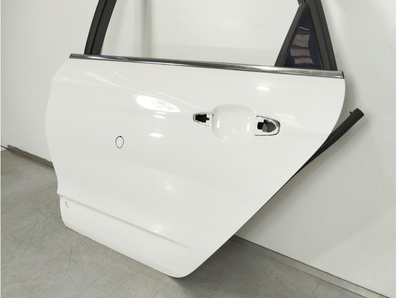 Recambio de puerta trasera izquierda para citroën c4 lim. collection referencia OEM IAM   