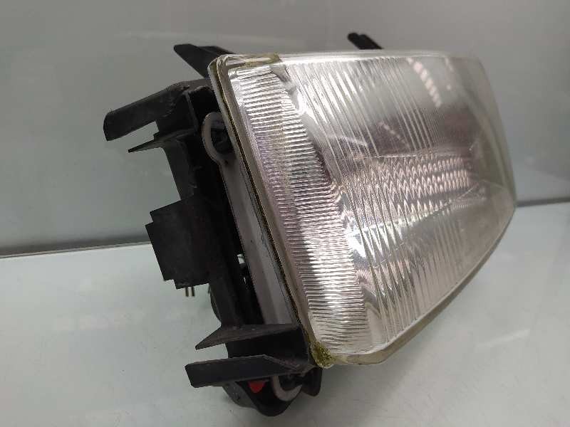 Recambio de faro derecho para volkswagen t4 bus (mod. 1991) t4 monovolumen generation referencia OEM IAM   