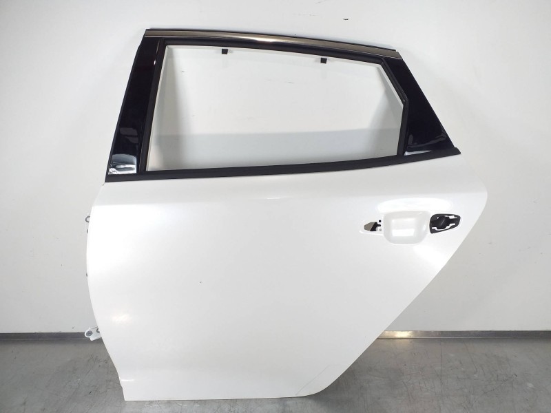 Recambio de puerta trasera izquierda para kia optima optima (2015 -2020) referencia OEM IAM   