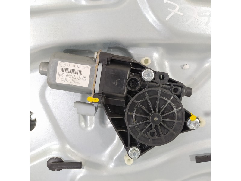 Recambio de elevalunas delantero derecho para hyundai i30 classic gl referencia OEM IAM 824802R020 824602R000 813202L030