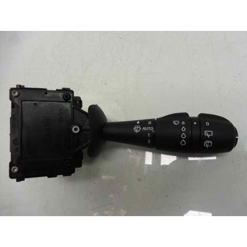 Recambio de mando limpia para renault clio iv dynamique referencia OEM IAM 5675887R  