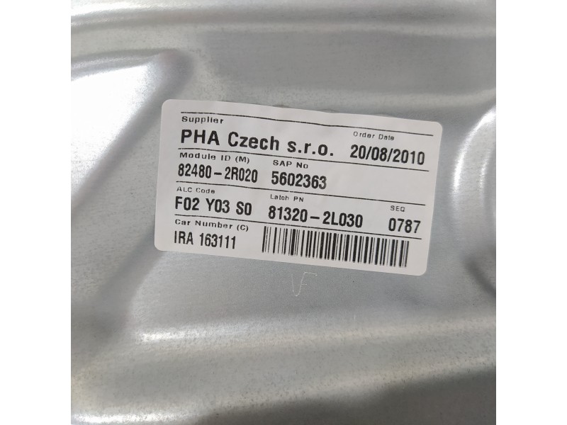 Recambio de elevalunas delantero derecho para hyundai i30 classic gl referencia OEM IAM 824802R020 824602R000 813202L030
