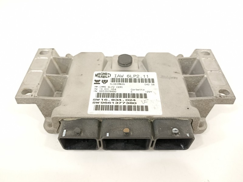 Recambio de centralita motor uce para peugeot 1007 dolce referencia OEM IAM 9661377380  